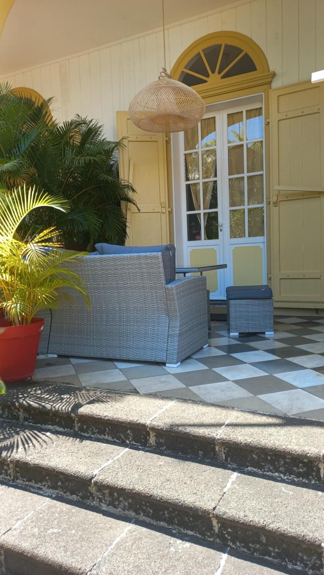 O Privilege Villa D'Exception En Centre-Ville De St-Pierre Saint Pierre Exteriér fotografie